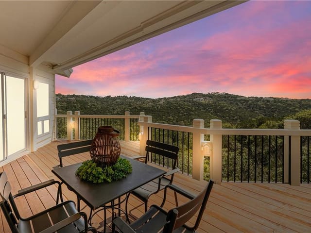 4311 Canyonside Trl