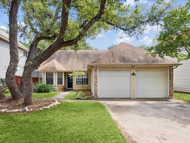 4311 Eskew Dr
