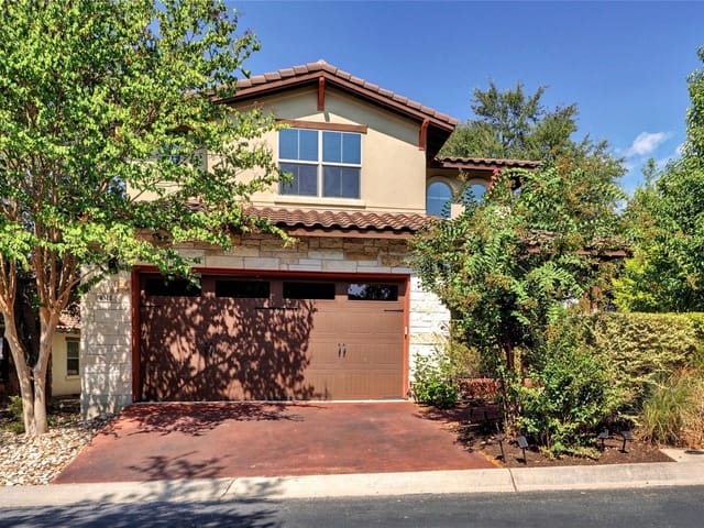 4312 Falconhead Nest DR
