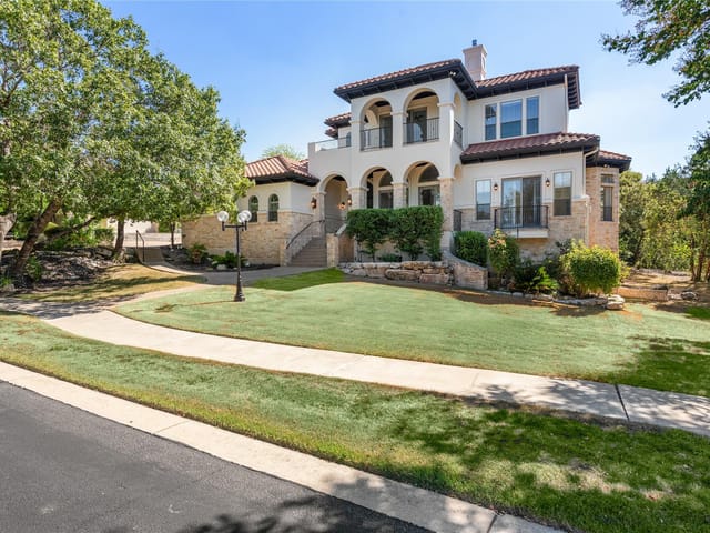 4312 Lakeway BLVD