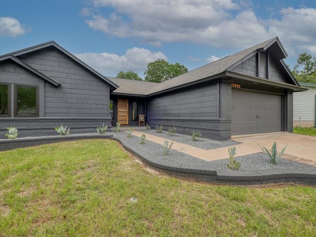 4314 Ganymede Dr