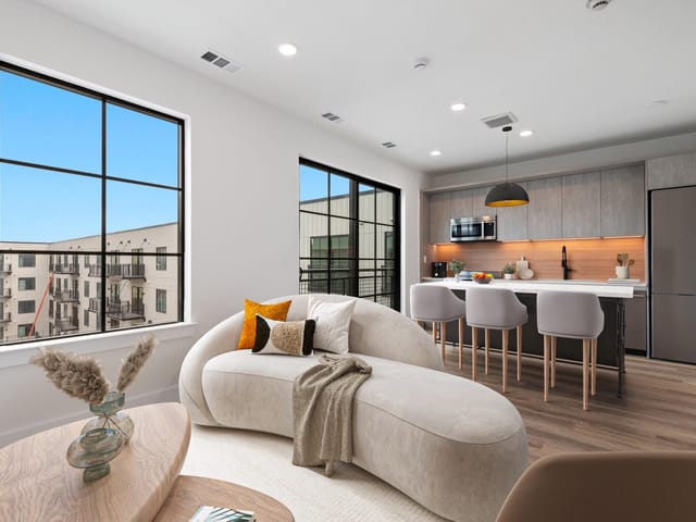4315 S Congress Ave Unit #224