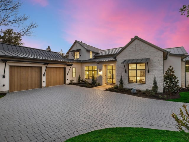 4316 Amarra DR