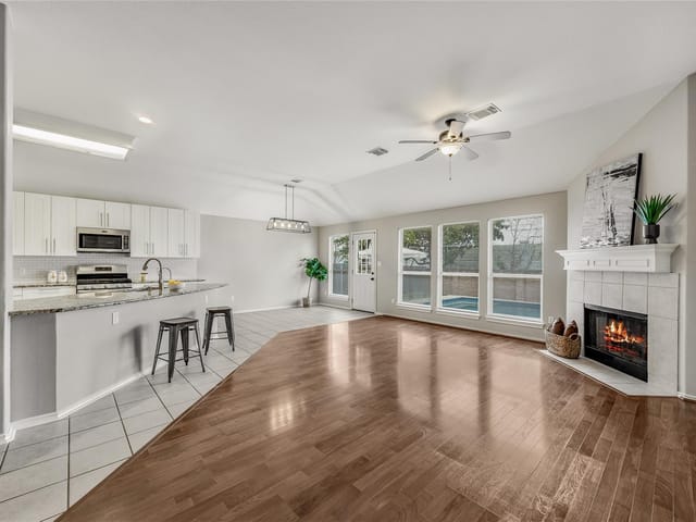 4319 S Summercrest LOOP