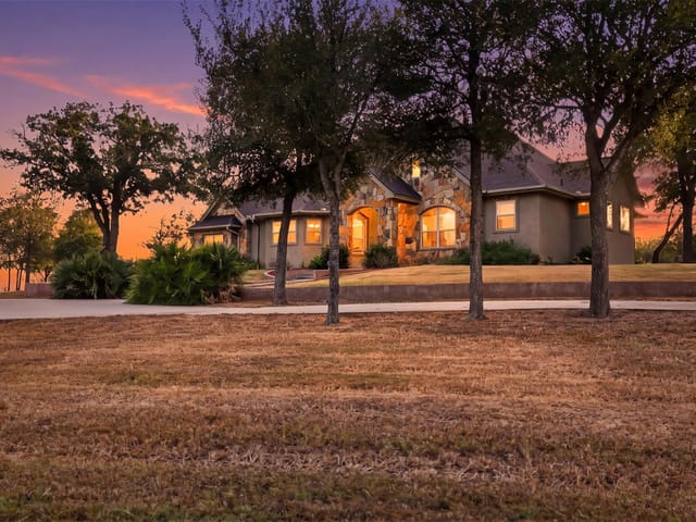 432 Creekwood DR