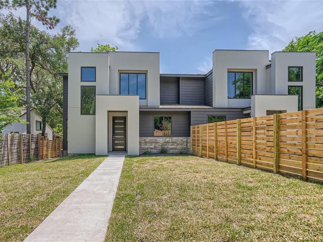 4322 Airport Blvd Unit #A