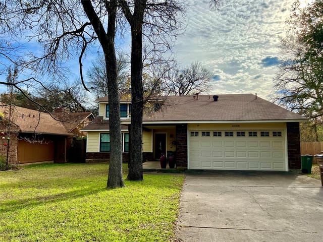4335 Ganymede Dr