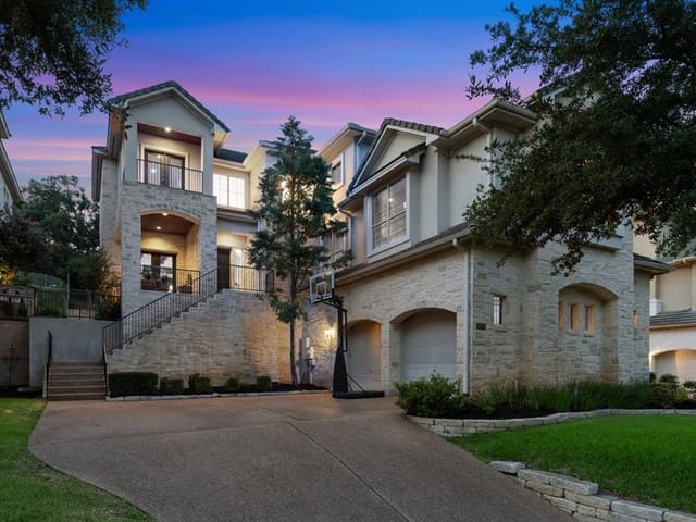 4340 Canoas Dr