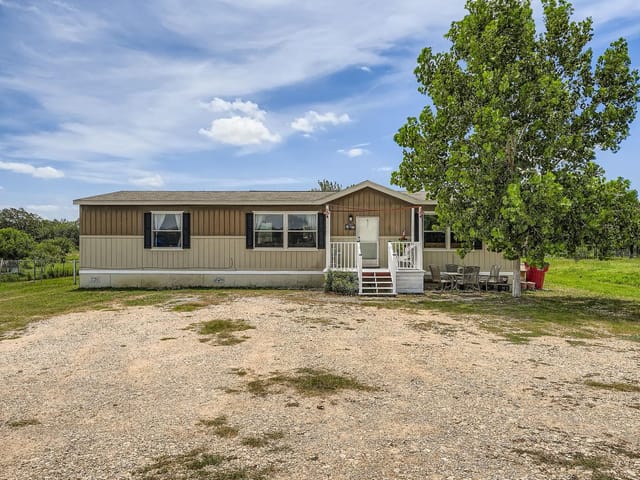 435 Still Meadow Dr