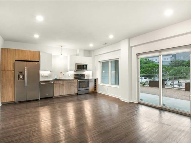 4361 S Congress Ave Unit #129