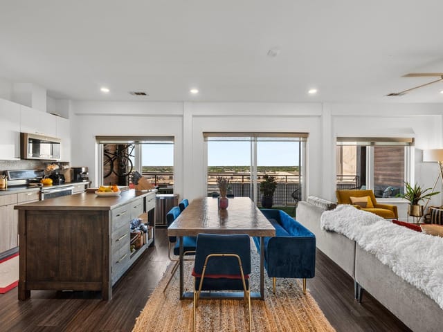 4361 S Congress Ave Unit #636