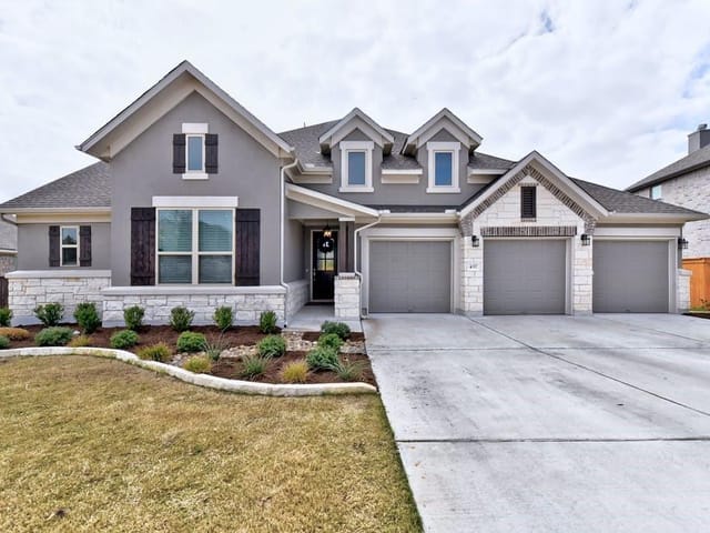 437 Stone River Dr