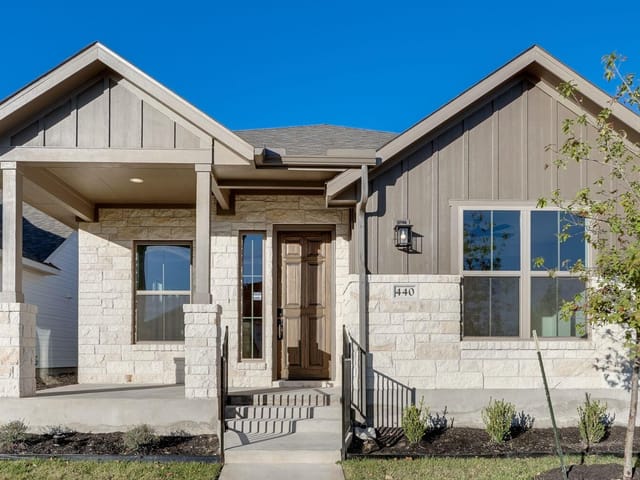 440 Burlington Dr