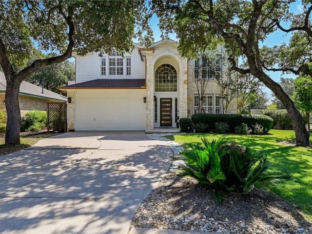 4400 Chickasaw Ct