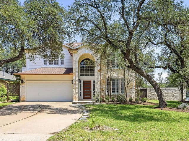 4400 Chickasaw CT