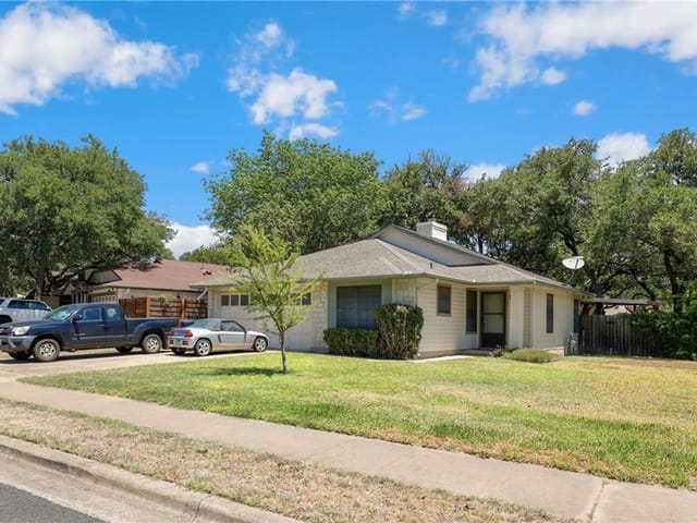 4400 Manzanillo Dr