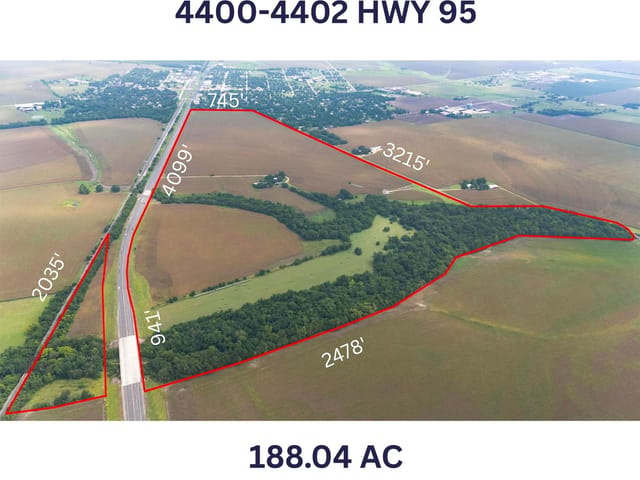 4400-4402 N Highway 95