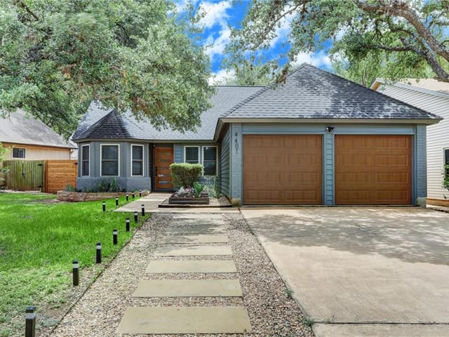 4401 Clarno Dr