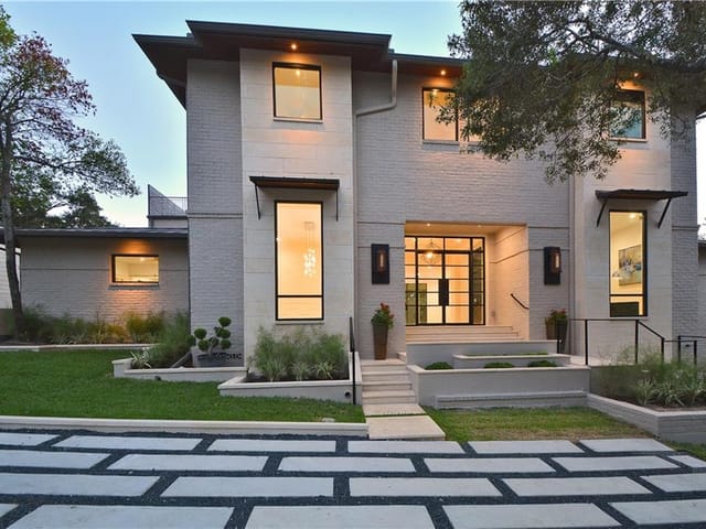 4403 Cat Mountain Dr