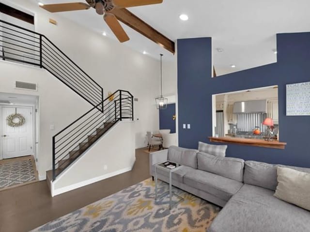 4404 Travis Country CIR Unit #E4