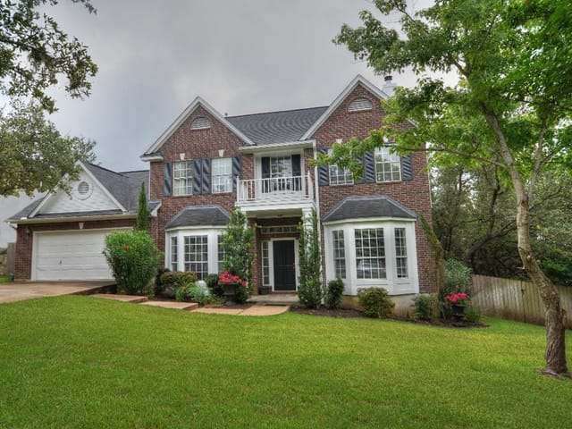 4405 ENCLAVE Cv