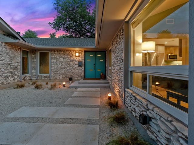 4405 Greystone DR