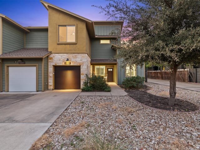 4408 Banister LN Unit #B