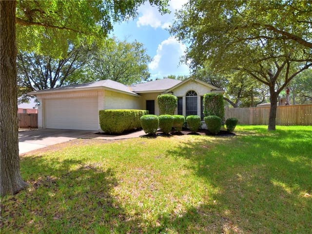 4409 Columbine DR