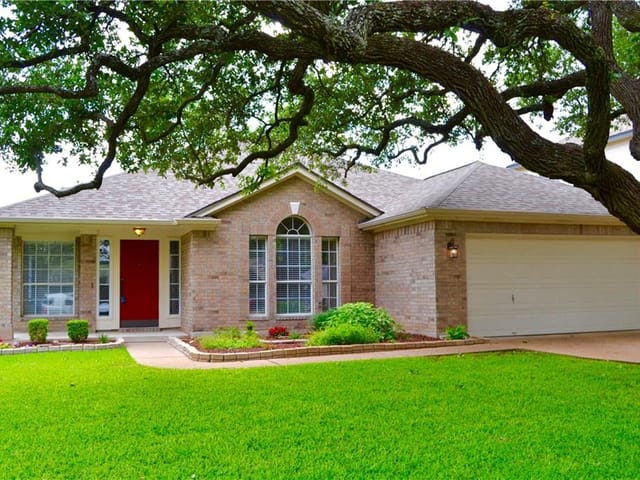4413 Chickasaw Ct