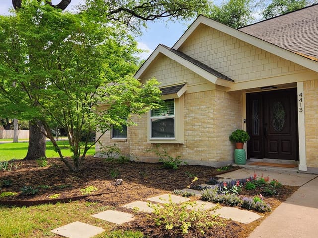 4413 Malaga DR