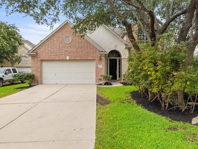 4413 Sacred Arrow Dr