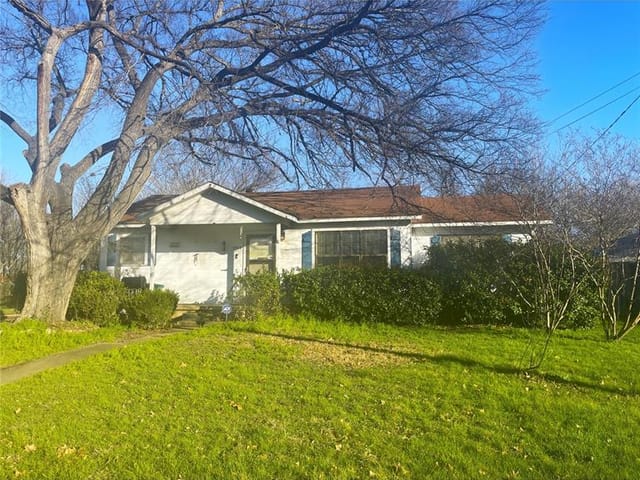 4419 Diane Dr