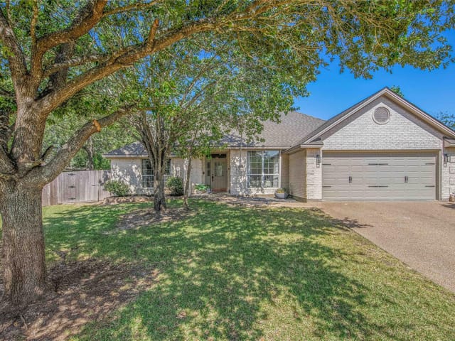 4420 Pickering PL
