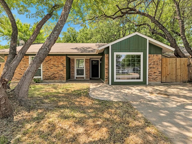 4421 Dovemeadow Dr
