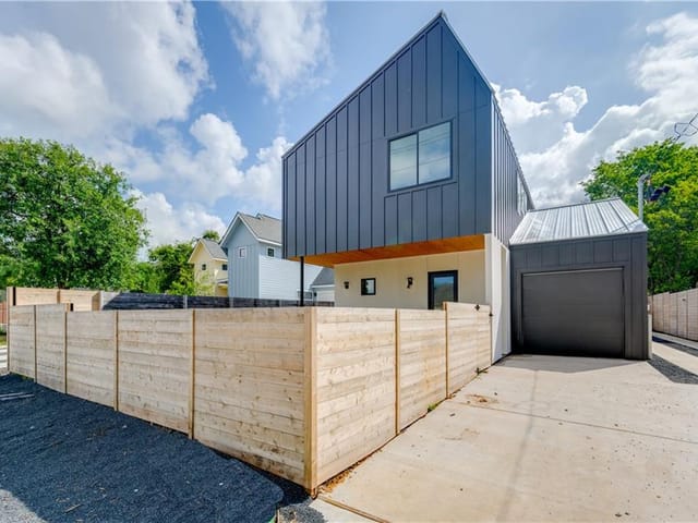 4427 Banister Ln Unit #1