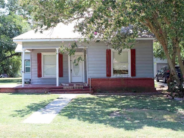 443 Mustang ST