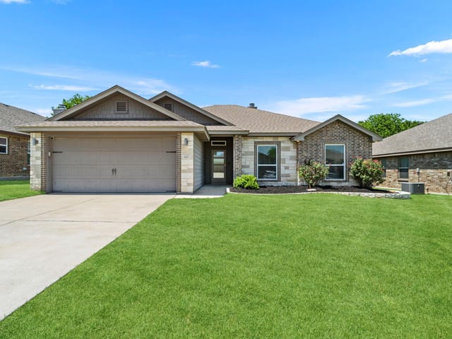445 Bella Rose DR