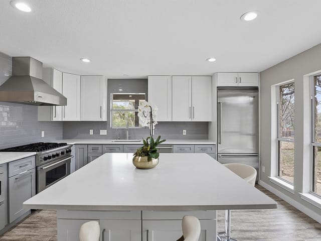 445 Rocky River RD