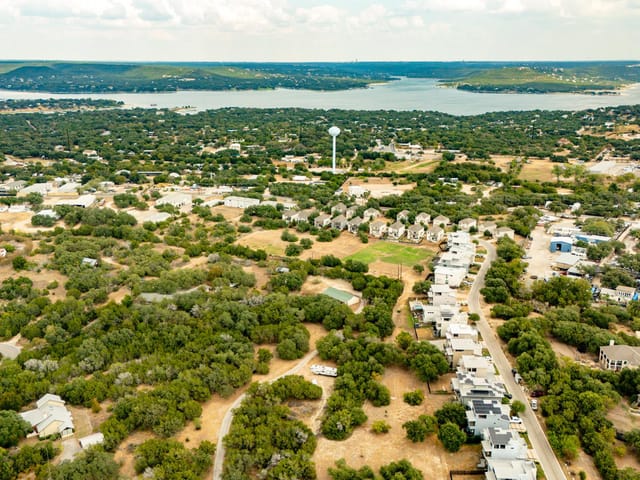 4453 Eck LN Unit #B