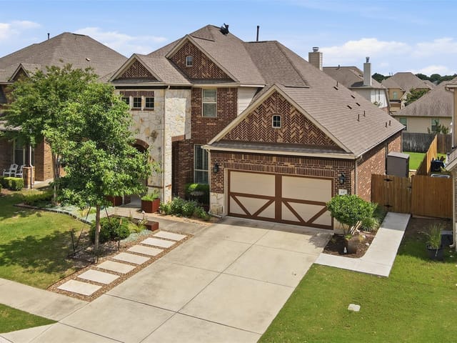 447 Clear Springs HOLW