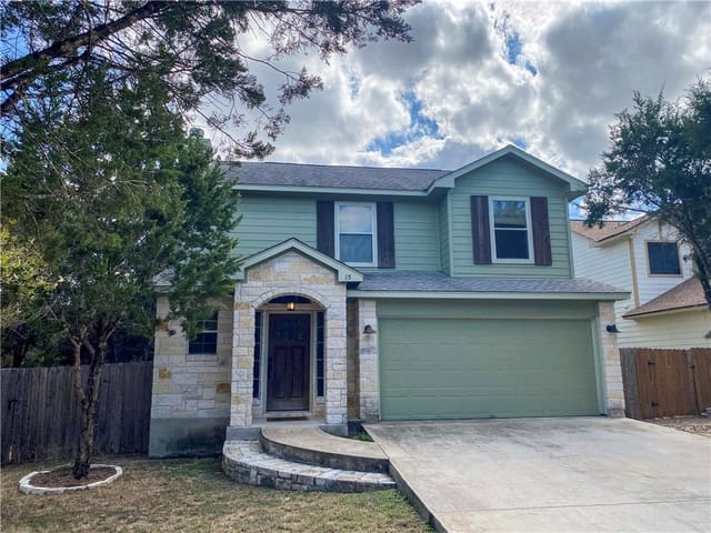 45 Wood Glen Dr