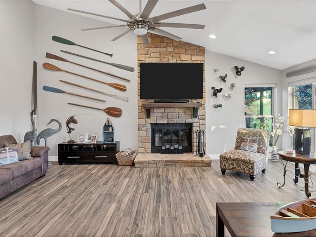 450 Pecan Creek DR