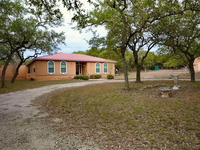 450 Windmill Oaks DR