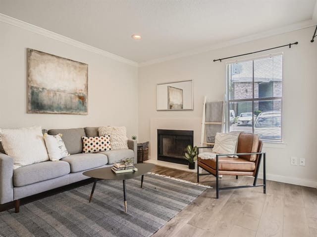 4500 E Oltorf St Unit #B-206