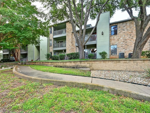 4500 E Oltorf St Unit #D-408