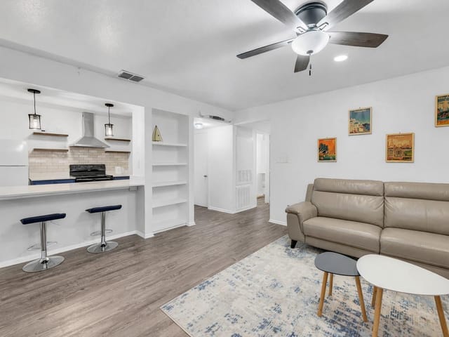4500 E Oltorf St Unit #D410