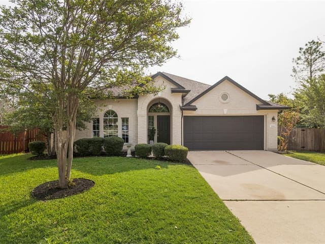 4500 Hibiscus Valley Dr