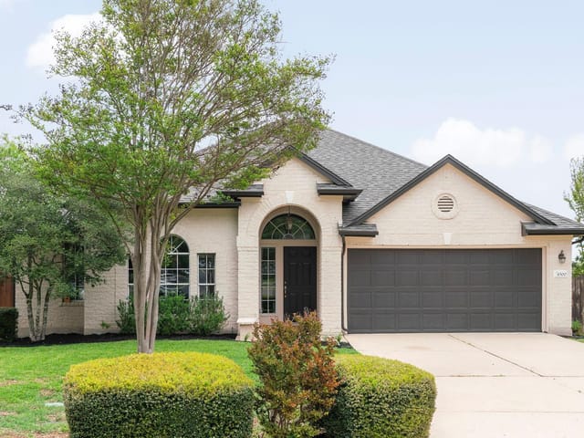 4500 Hibiscus Valley Dr