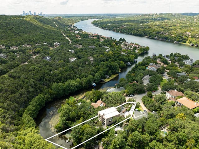 4500 River Wood Ct