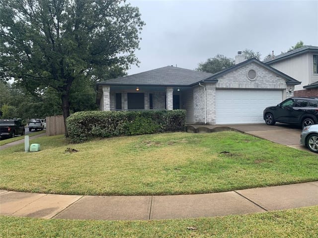 4501 Corran Ferry Loop